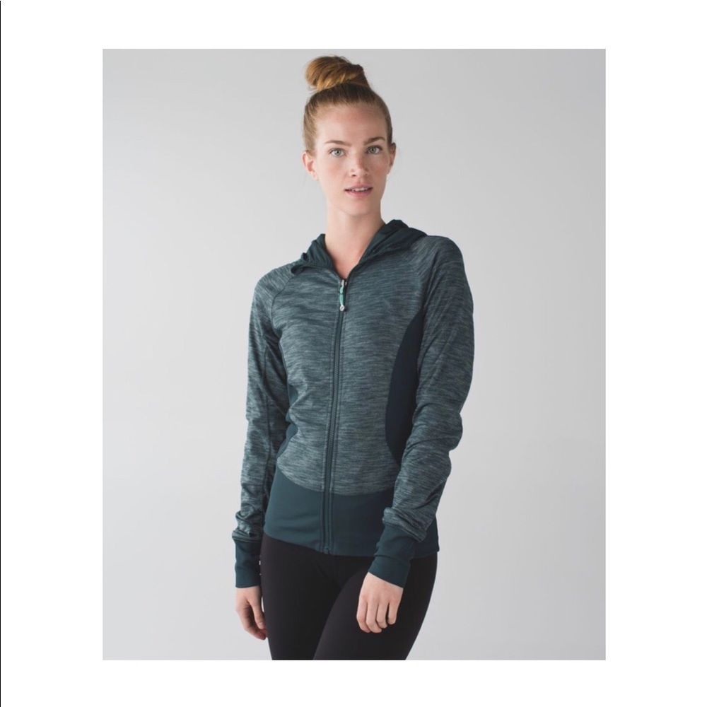 Lululemon in Flux Jacket Dark Fuel